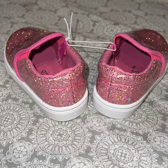 Glitter slip on sneaker toddler size 5 NWOT pink - Picture 4 of 5